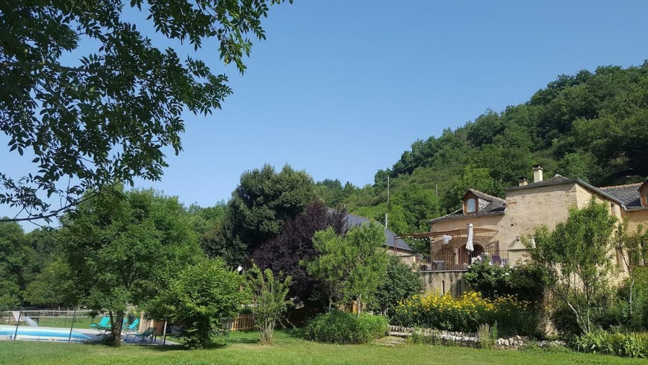 La Ferme Des Andes - Gite L'Atelier Apartment Quins Exterior foto